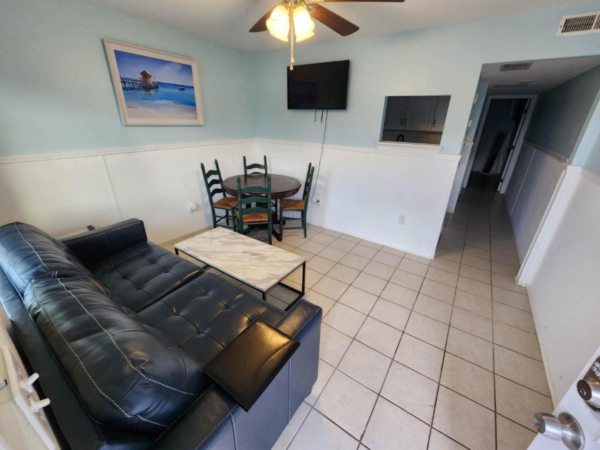 125 Atlantic Avenue Unit E - Pet Friendly! Walk To The Beach And Pier!1Br -1Ba - Sleeps 2-4 Guests! 미를 비치 외부 사진